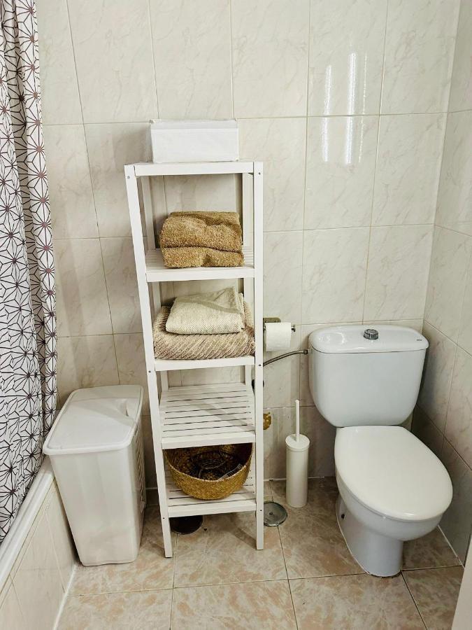 Ocean Front Cozy 2 Bedroom, 3 Beds Spacious- Netflix, Pool, Beach Lift & Fast Wifi Playa del Inglés Exterior foto